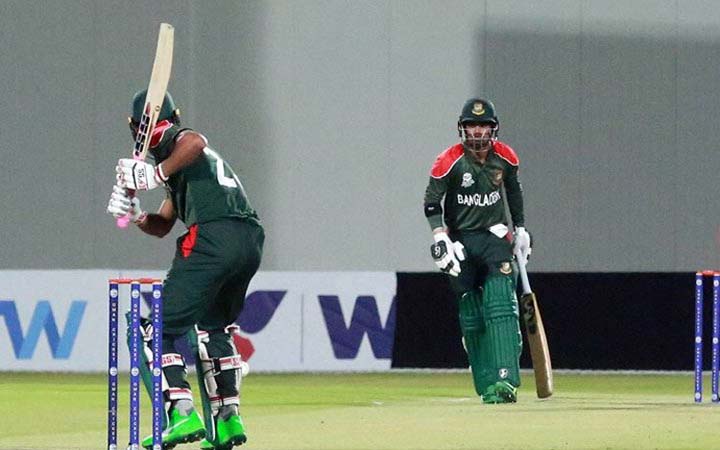 পাকিস্তানের বিপক্ষে টস জিতে ব্যাটিংয়ে বাংলাদেশ